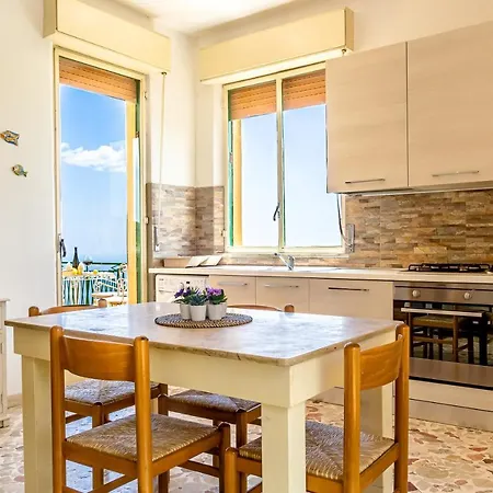 Alberto Holiday home Puntalazzo
