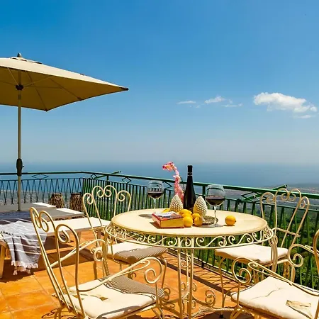 Alberto Holiday home Puntalazzo